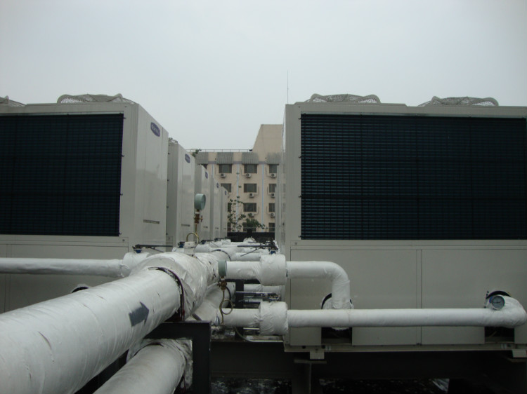 中央空調(diào)多聯(lián)機、風(fēng)管機、冷水機組各有哪些優(yōu)